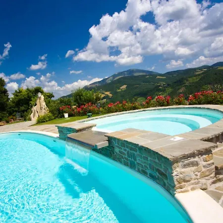 Lovely In With Stunning Views * Apecchio